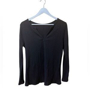 Zulily Black Waffle Knit V-neck  Long Sleeve Tee – XL